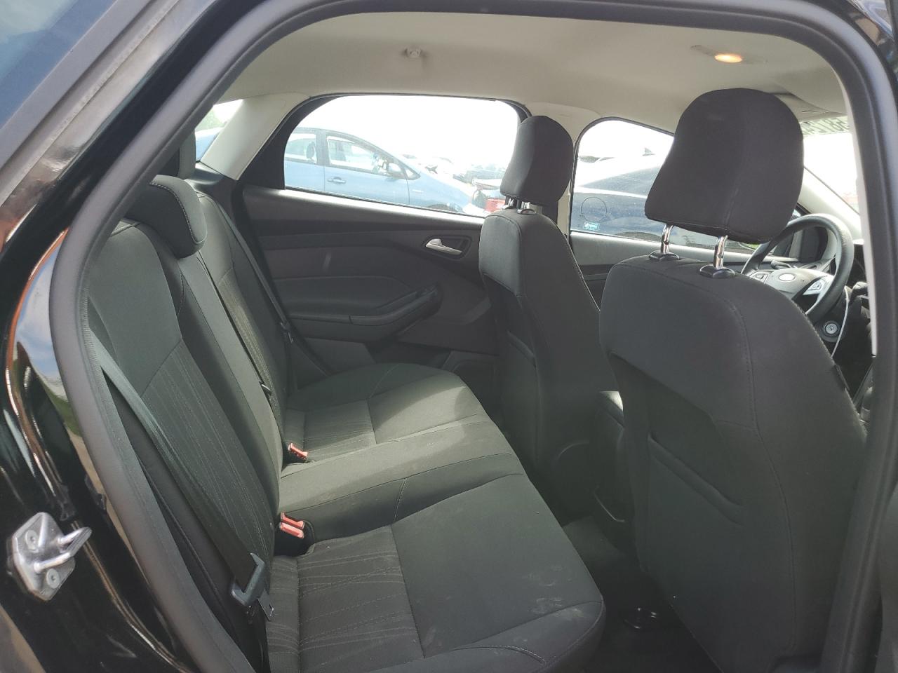 1FADP3F26HL309298 2017 Ford Focus Se