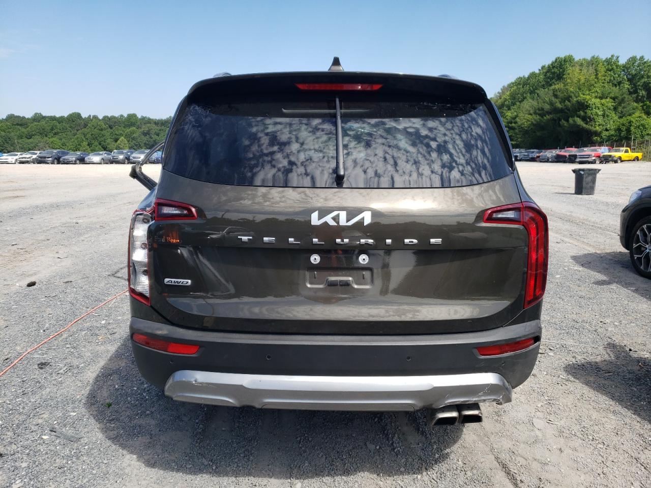 2022 Kia Telluride S vin: 5XYP6DHC2NG198231