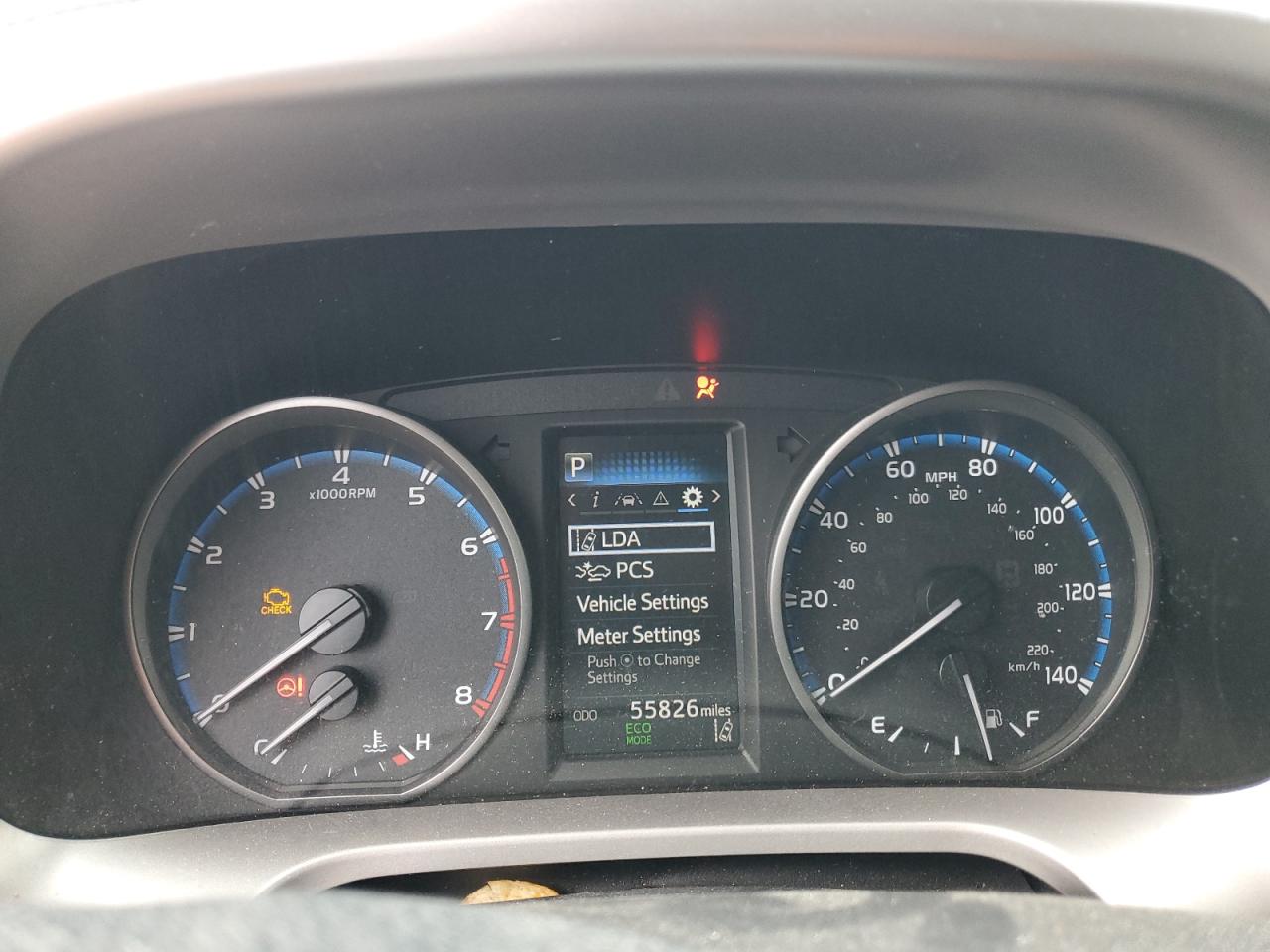 JTMZFREV4HJ114653 2017 Toyota Rav4 Le