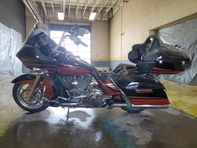 2015 HARLEY-DAVIDSON FLTRUSE CV 1HD1TAN1XFB950882