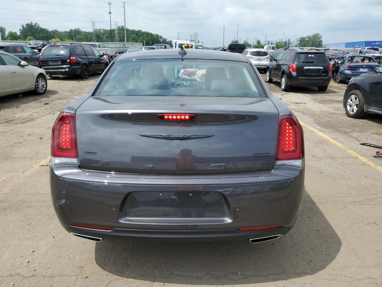 2C3CCASG5PH520791 2023 Chrysler 300 Touring L