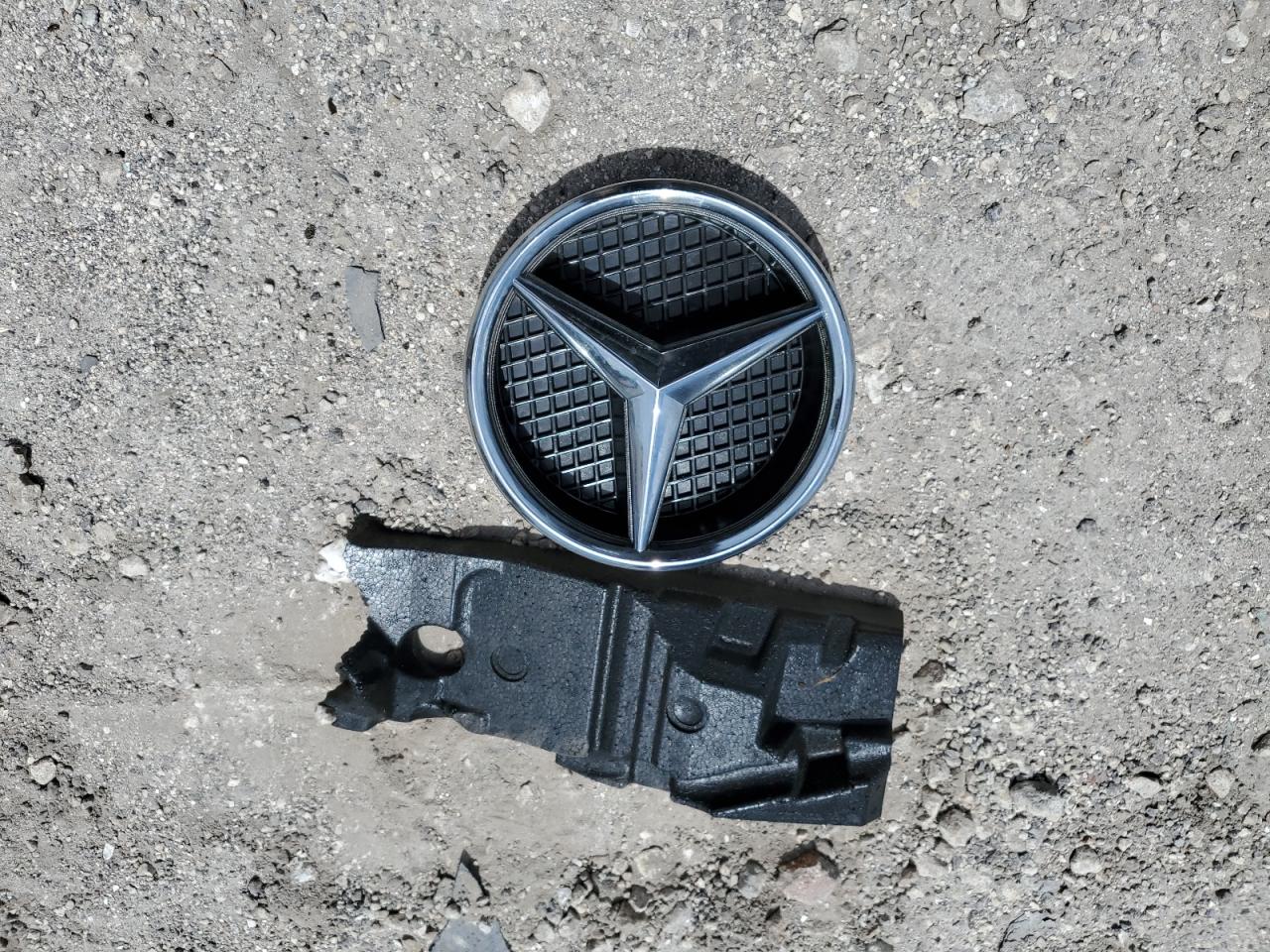 WDDHF8JB8EA853141 2014 Mercedes-Benz E 350 4Matic