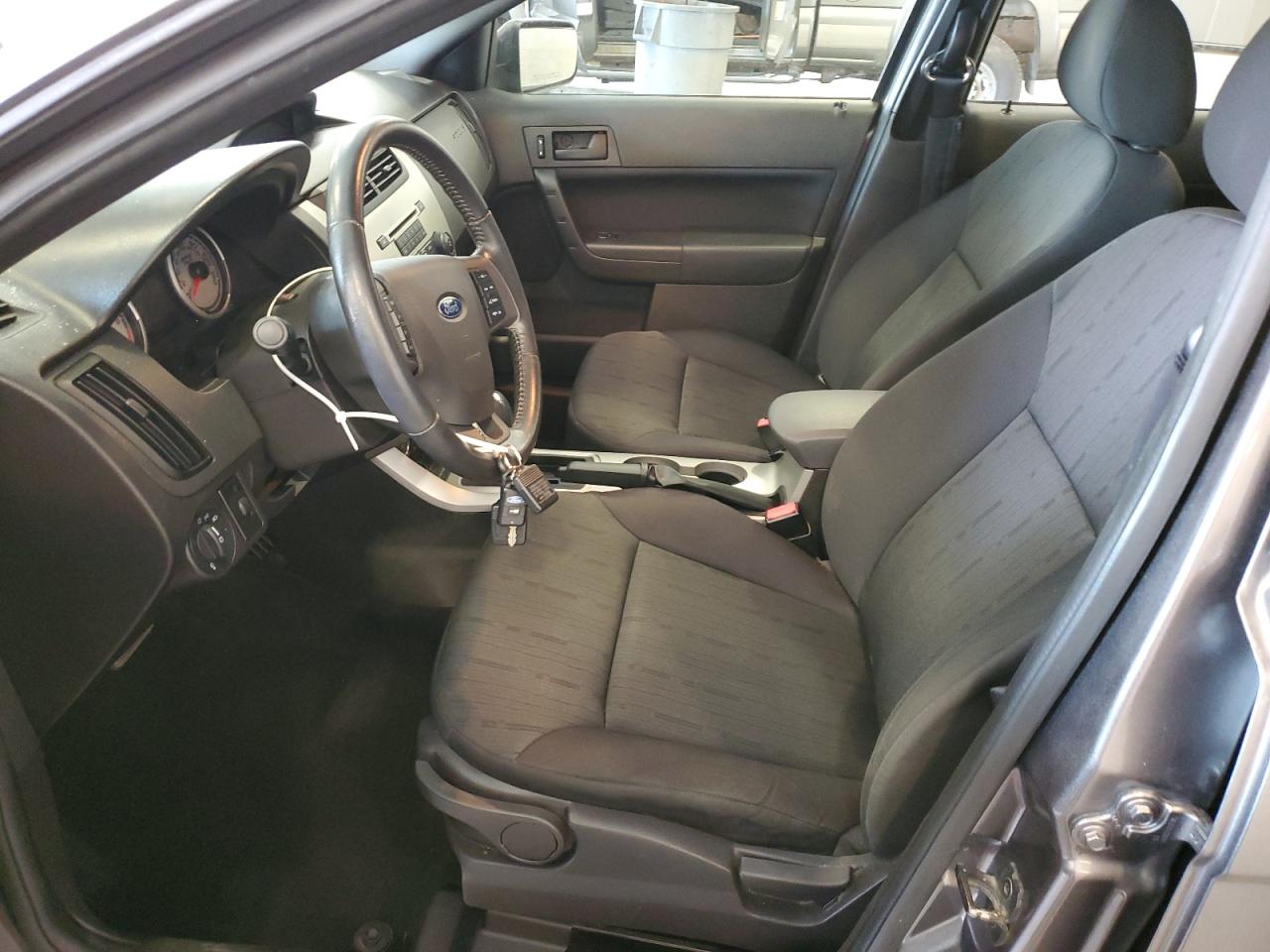 1FAHP3FN0AW296774 2010 Ford Focus Se