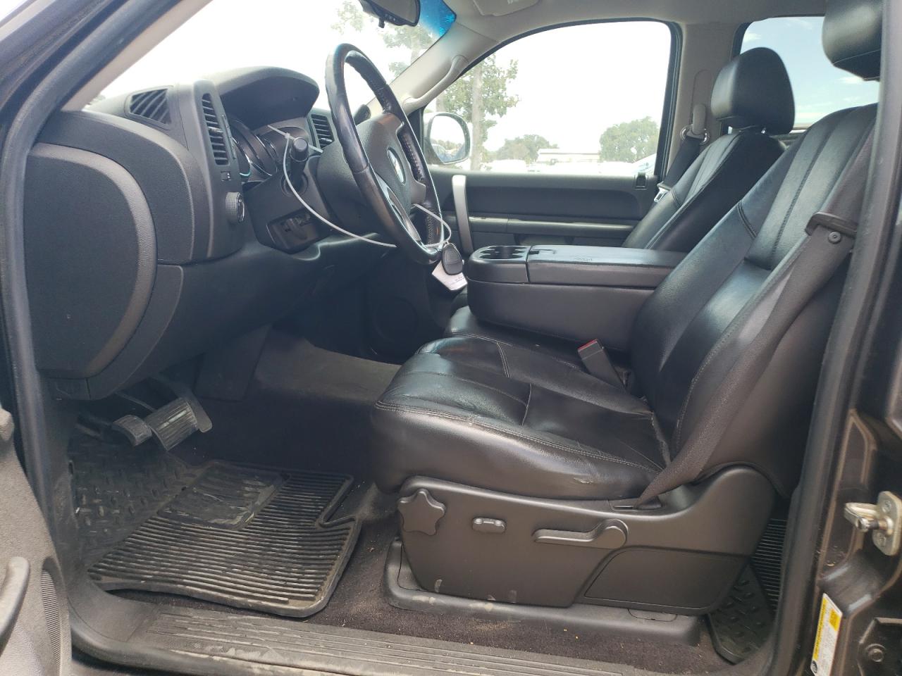 3GCRCSE02AG237962 2010 Chevrolet Silverado C1500 Lt