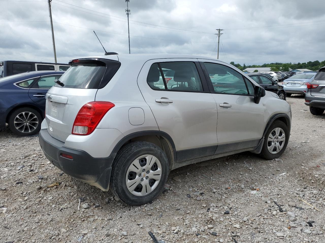 KL7CJKSB4GB663264 2016 Chevrolet Trax Ls