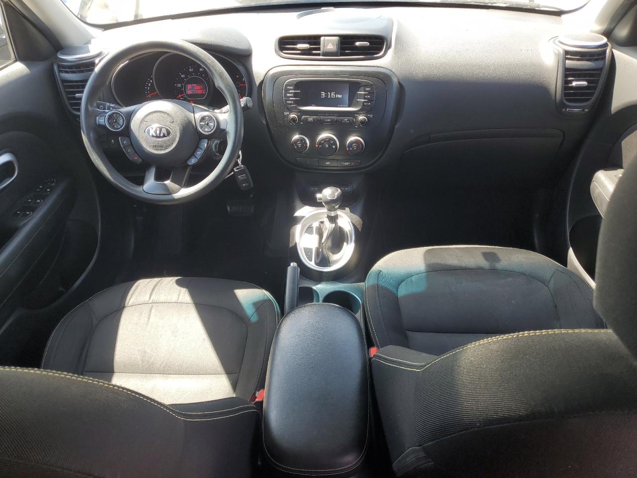 KNDJP3A56G7240392 2016 Kia Soul +