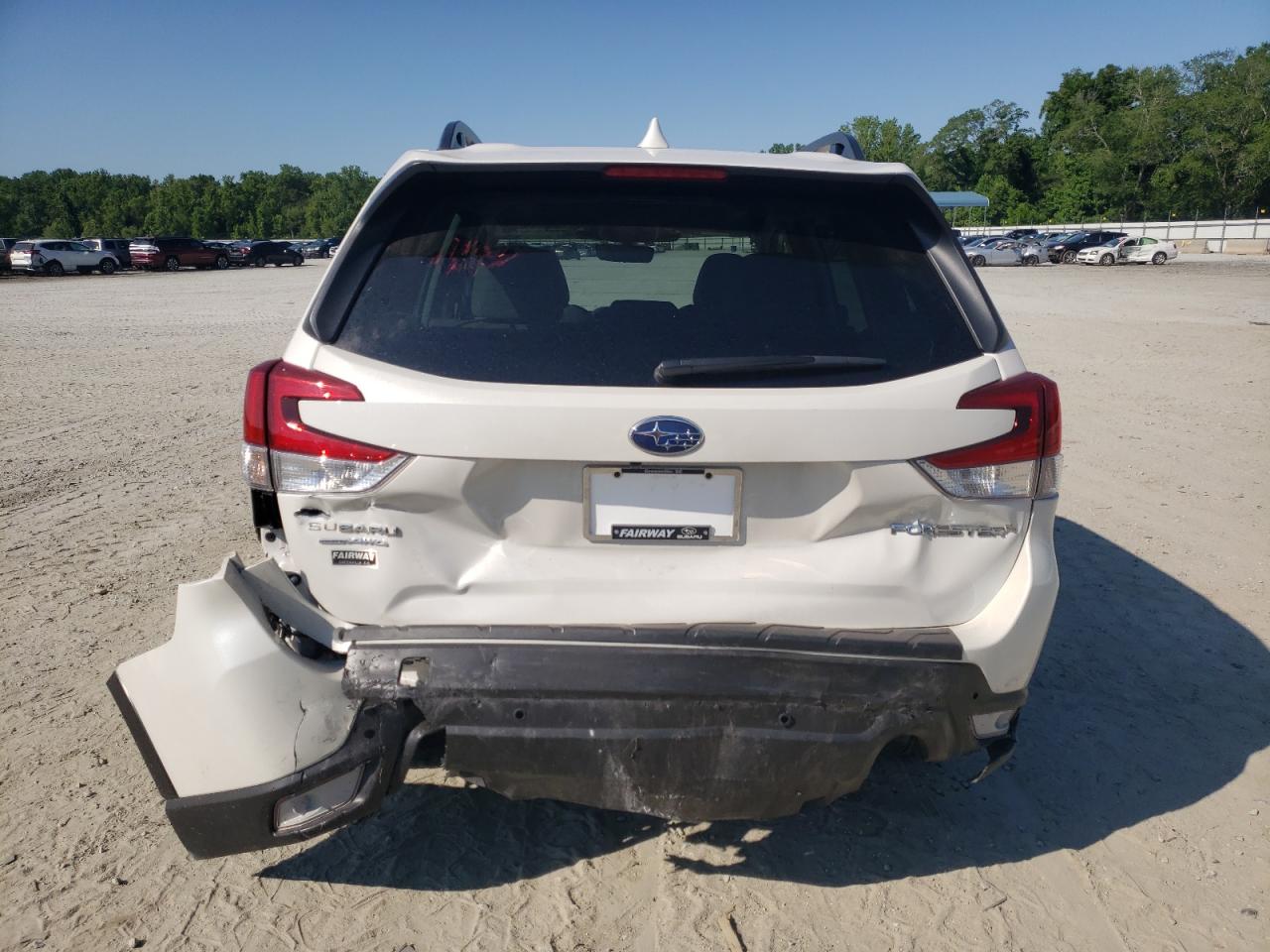 JF2SKAPC2NH424704 2022 Subaru Forester Limited