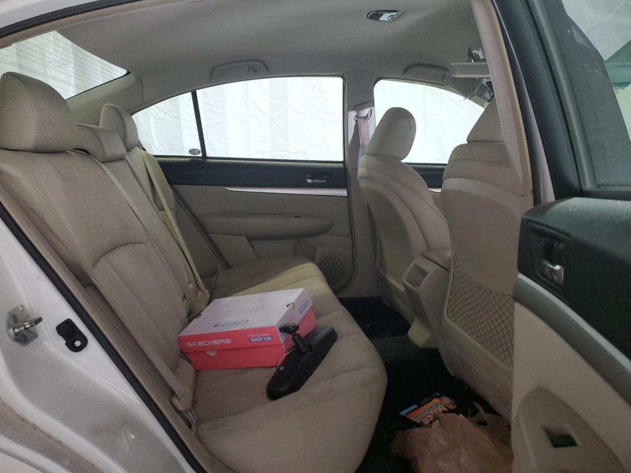 4S3BMBC66B3229213 2011 Subaru Legacy 2.5I Premium