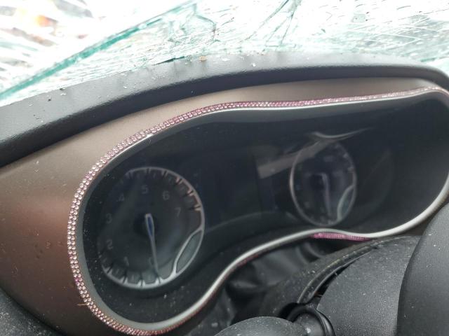 2018 Chrysler Pacifica Touring L VIN: 2C4RC1BG8JR185906 Lot: 57459004