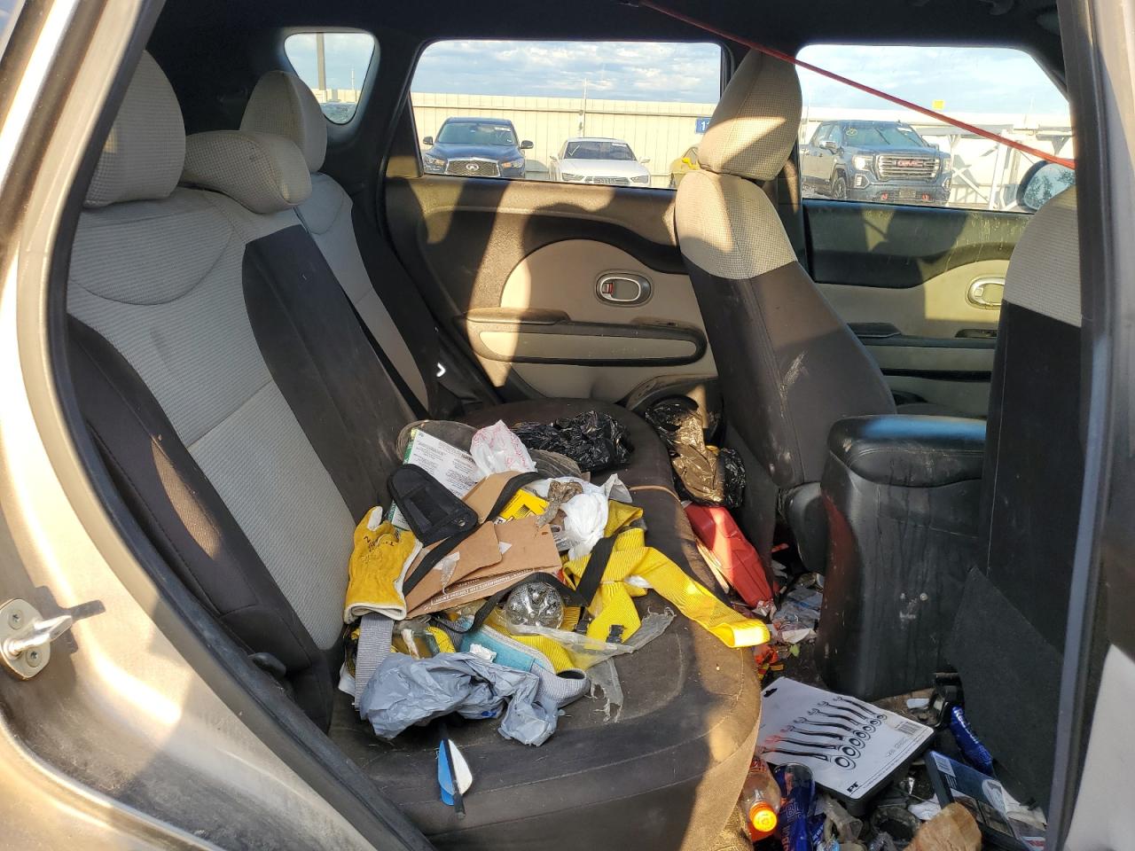 KNDJN2A25F7235009 2015 Kia Soul