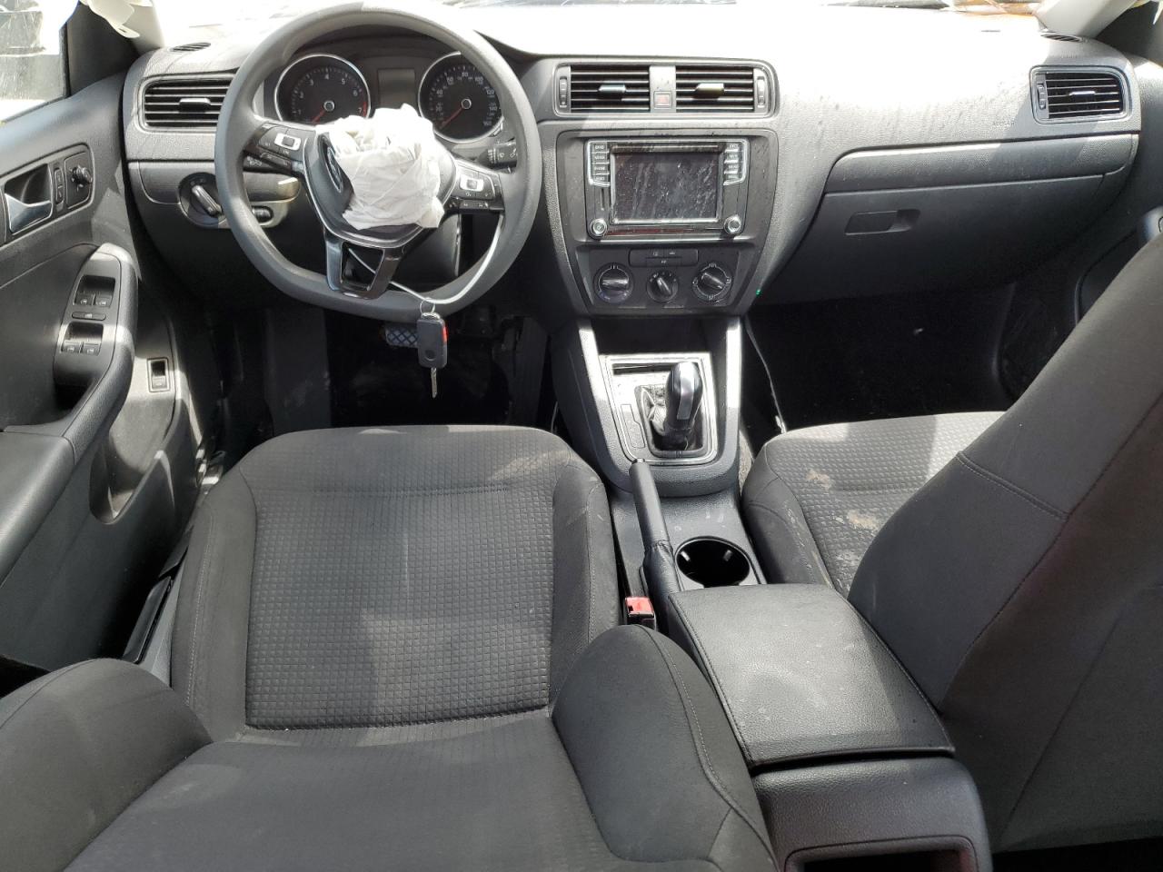 3VW267AJ7GM369305 2016 Volkswagen Jetta S