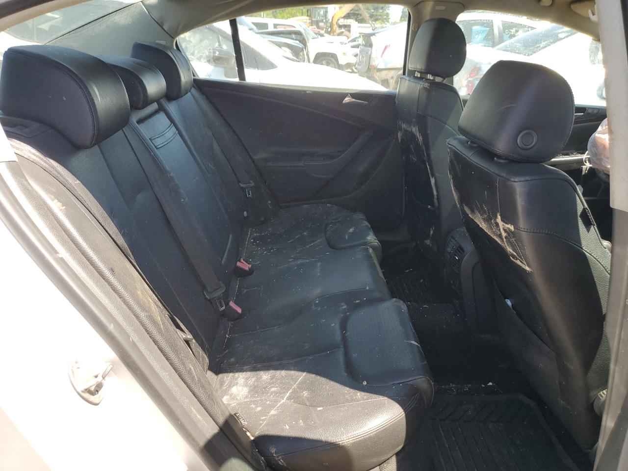 WVWAK93C56E071876 2006 Volkswagen Passat 2.0T