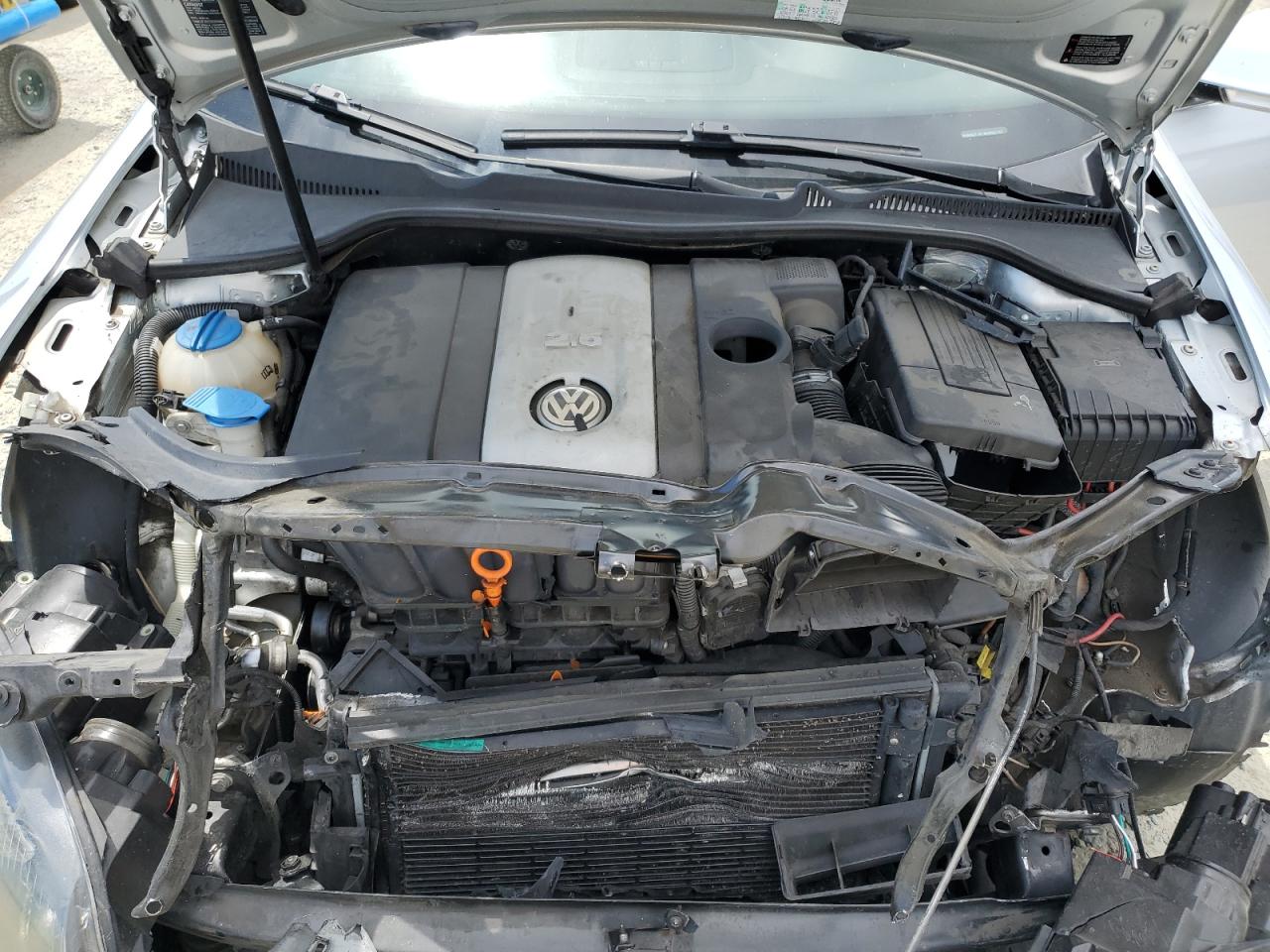 3VWRZ71K18M062132 2008 Volkswagen Jetta Se