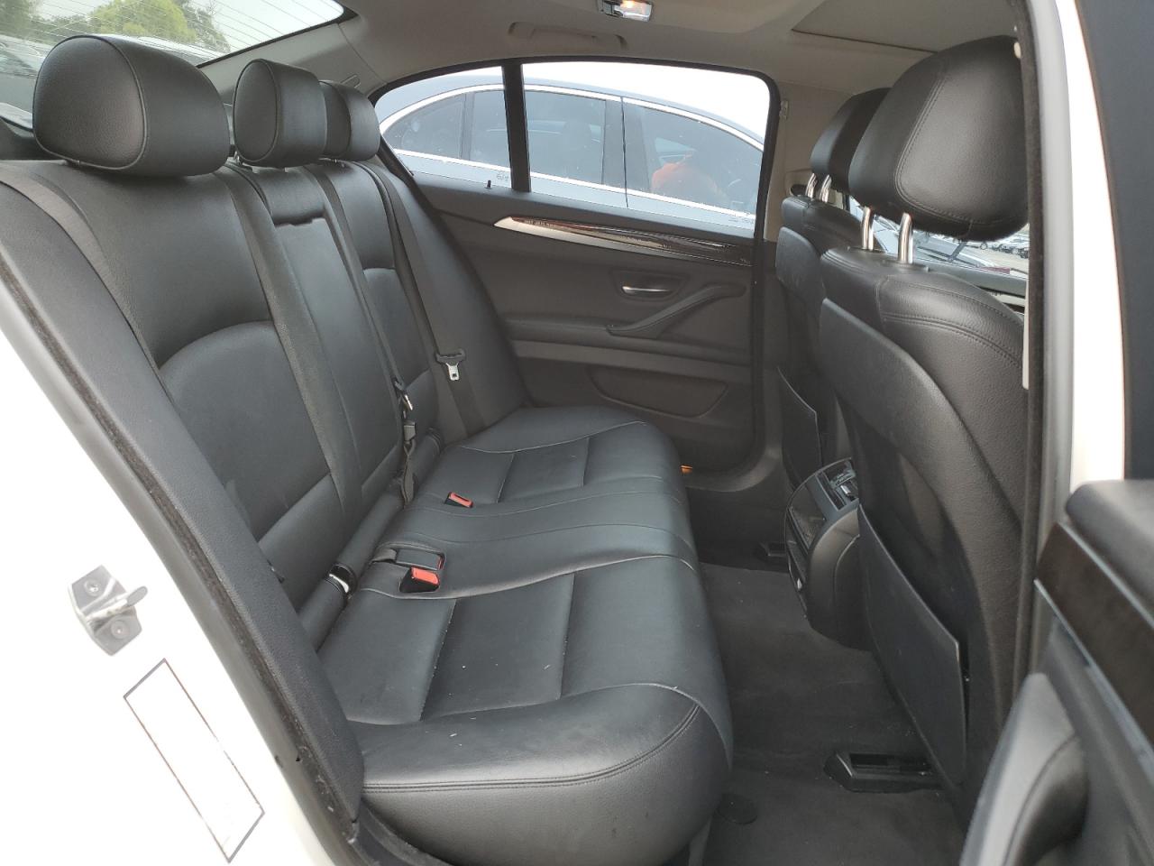 WBA5A5C59GG350426 2016 BMW 528 I