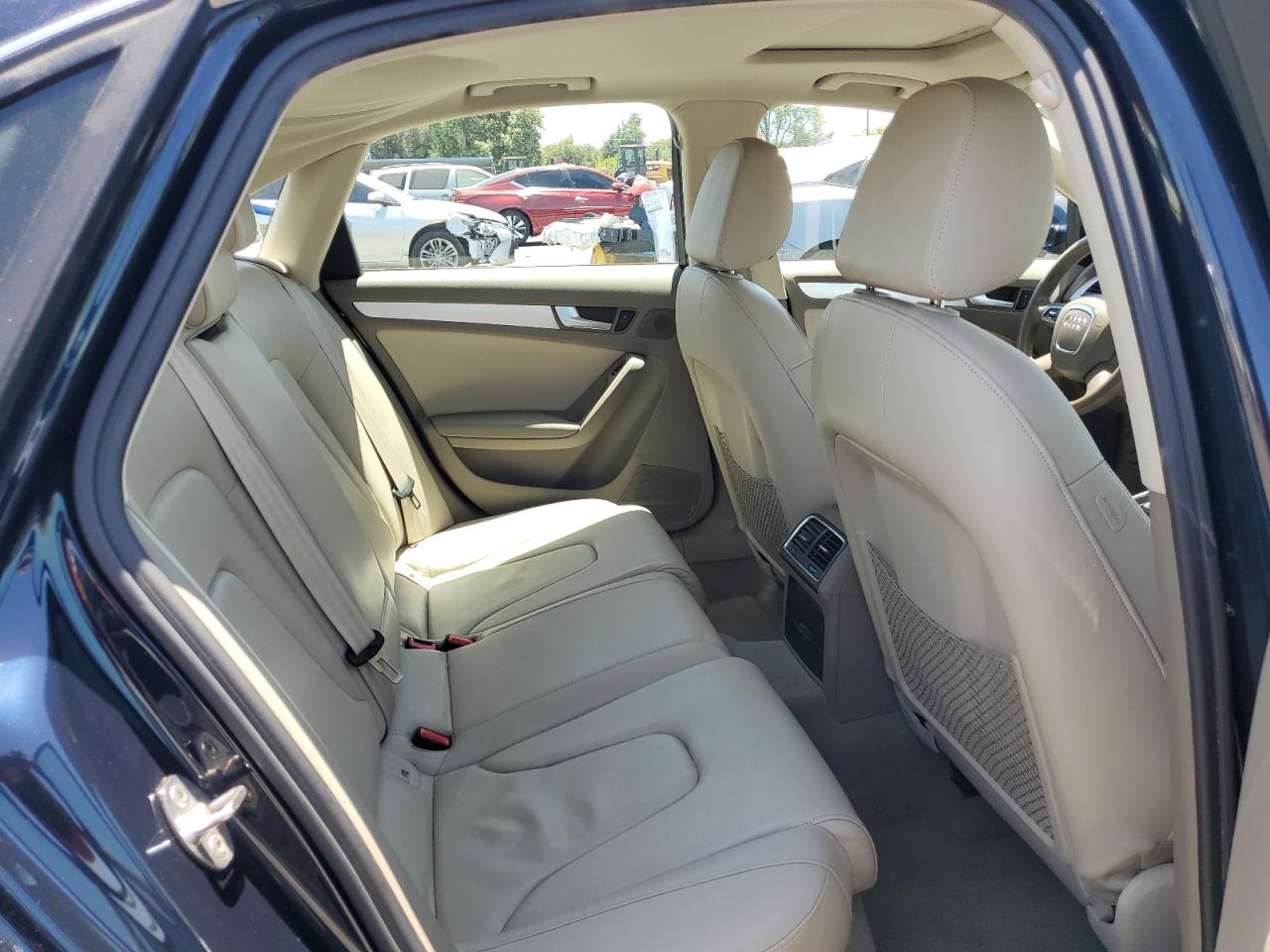 WAUEFAFL5BN045496 2011 Audi A4 Premium Plus