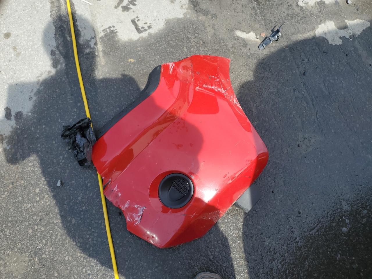 KNDJT2A29B7232422 2011 Kia Soul +