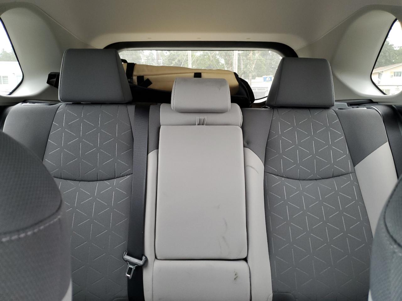 2T3P1RFV2MC249941 2021 Toyota Rav4 Xle