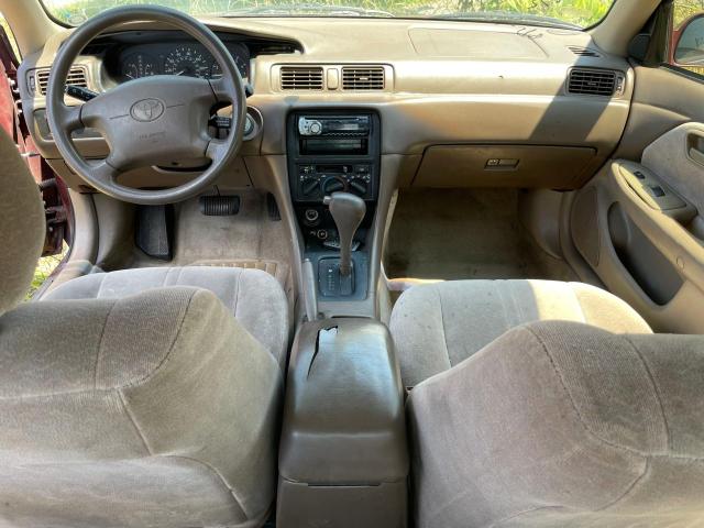 1999 Toyota Camry Le VIN: 4T1BF28K4XU081799 Lot: 59342924
