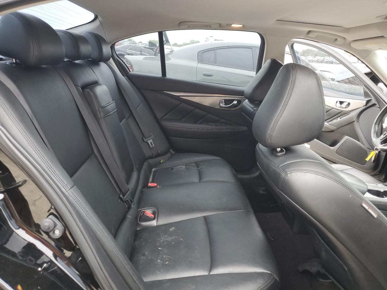 JN1BV7AP2FM335733 2015 Infiniti Q50 Base