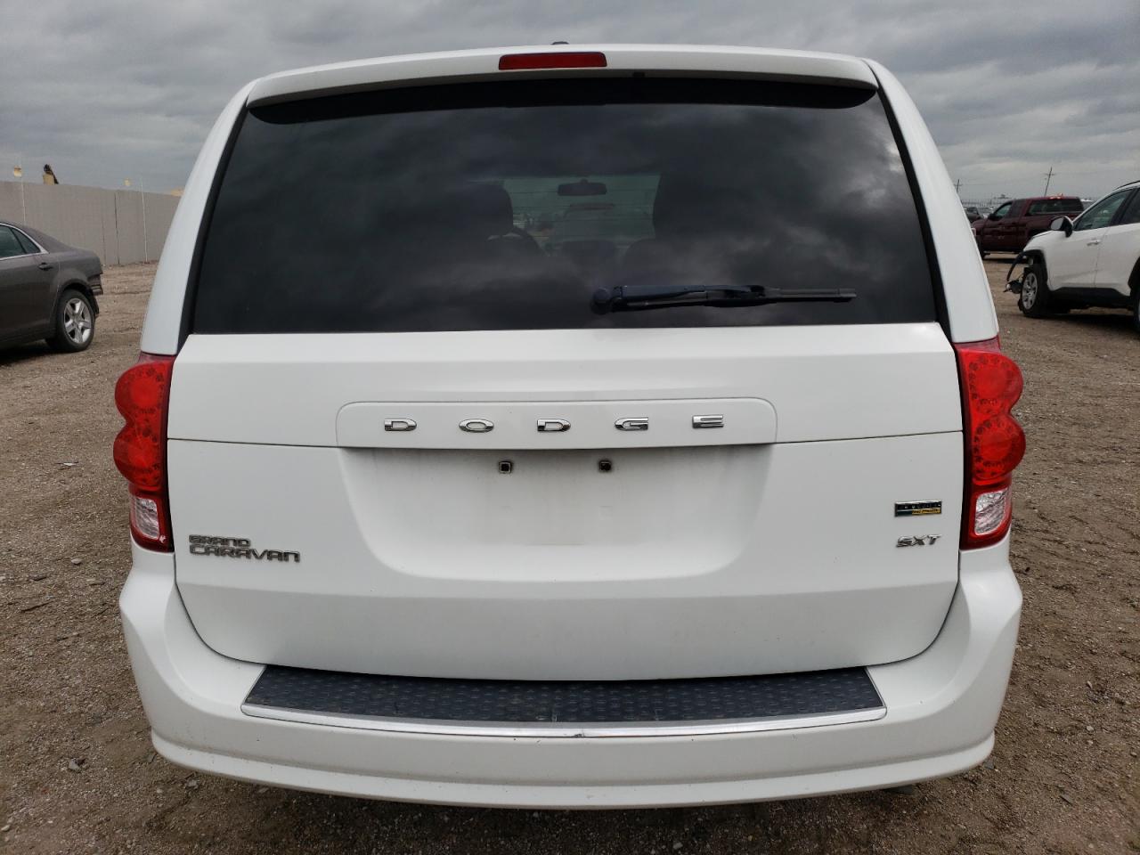 2C4RDGCGXGR265666 2016 Dodge Grand Caravan Sxt