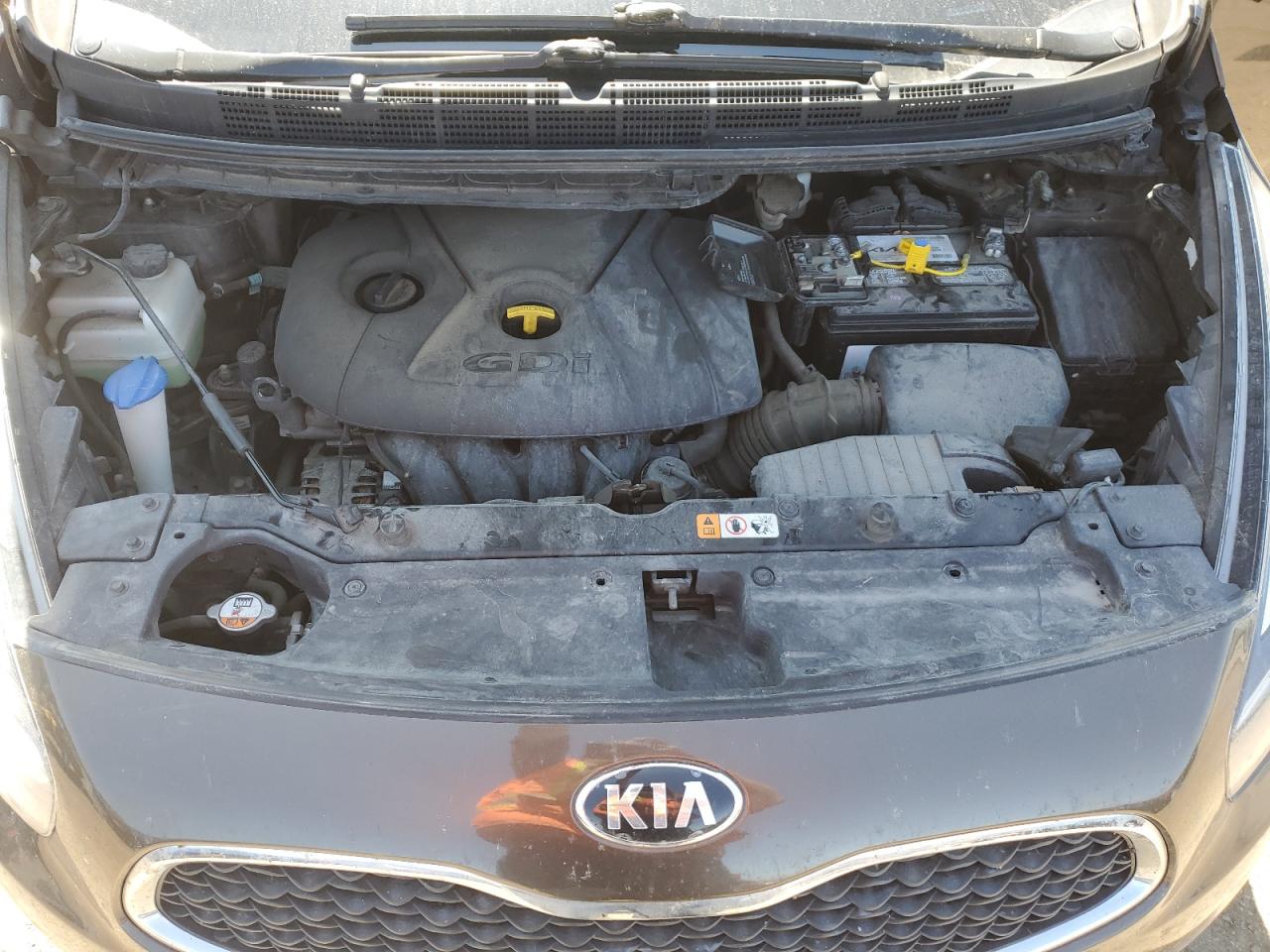 KNAHT8A37F7088186 2015 Kia Rondo