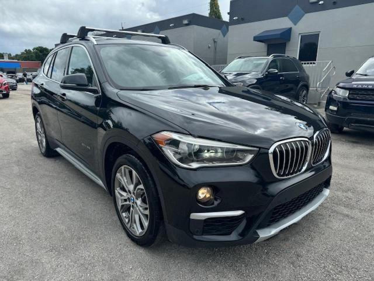 2017 BMW X1 Sdrive28I vin: WBXHU7C39HP924819