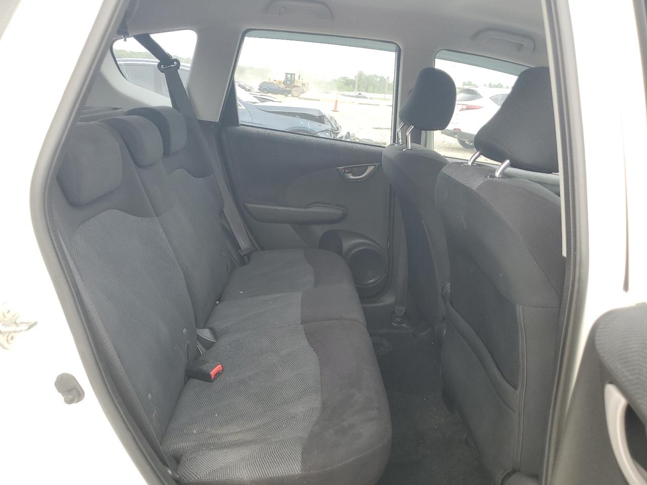 JHMGE8H65AC013784 2010 Honda Fit Sport