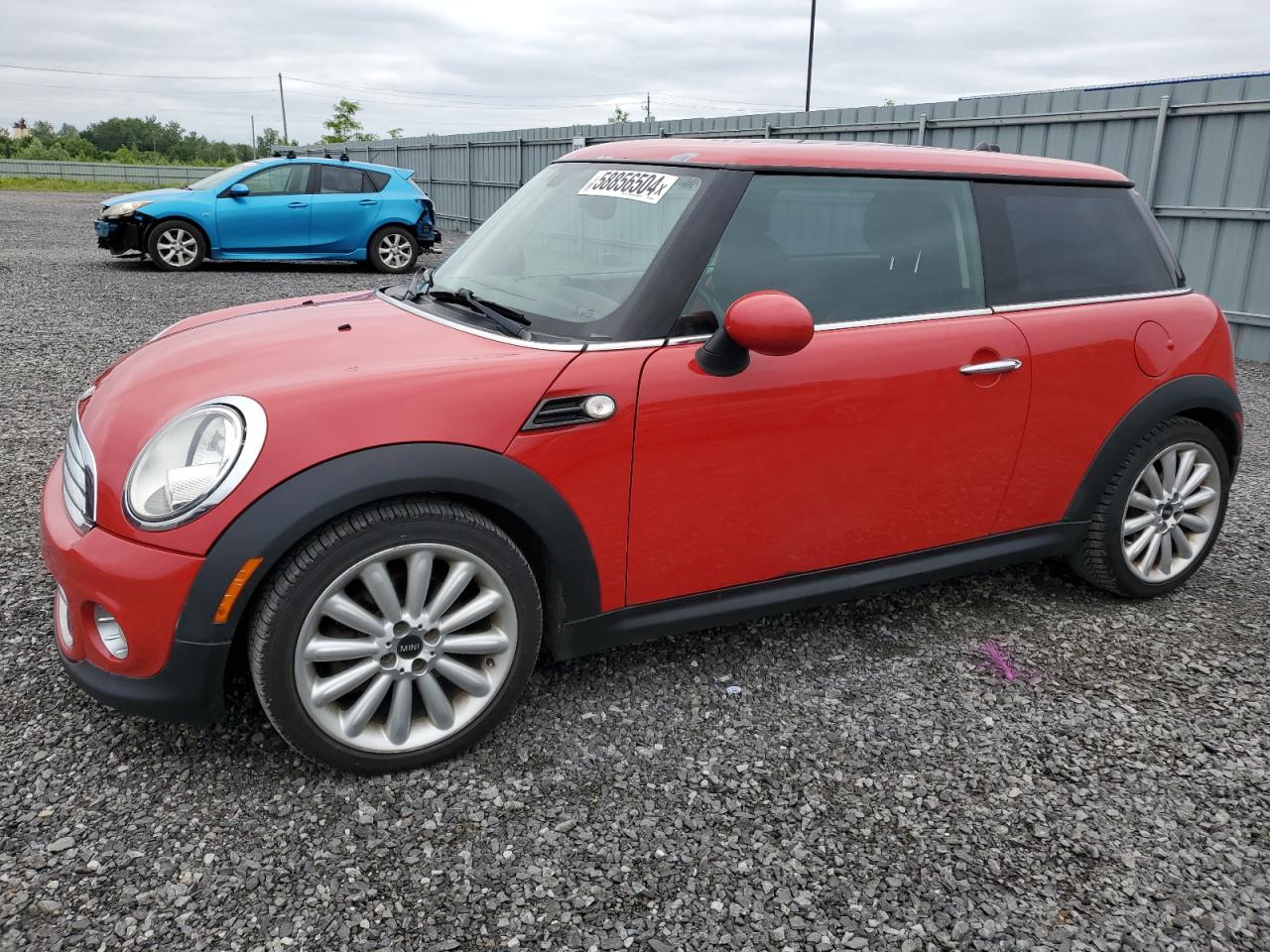 2012 Mini Cooper vin: WMWSU3C59CT186403