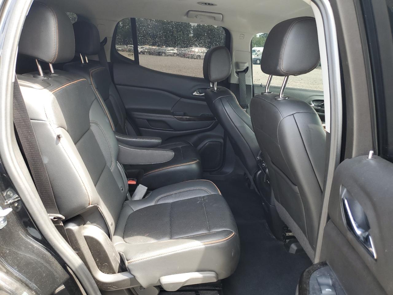 1GKKNLLS0NZ141246 2022 GMC Acadia At4