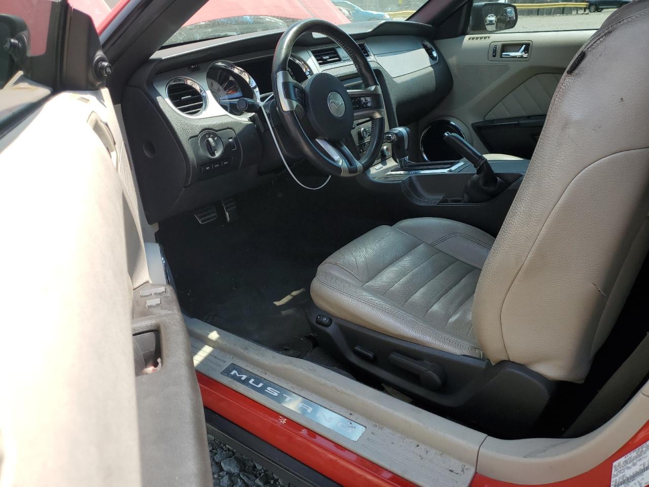 1ZVBP8EN8A5177761 2010 Ford Mustang