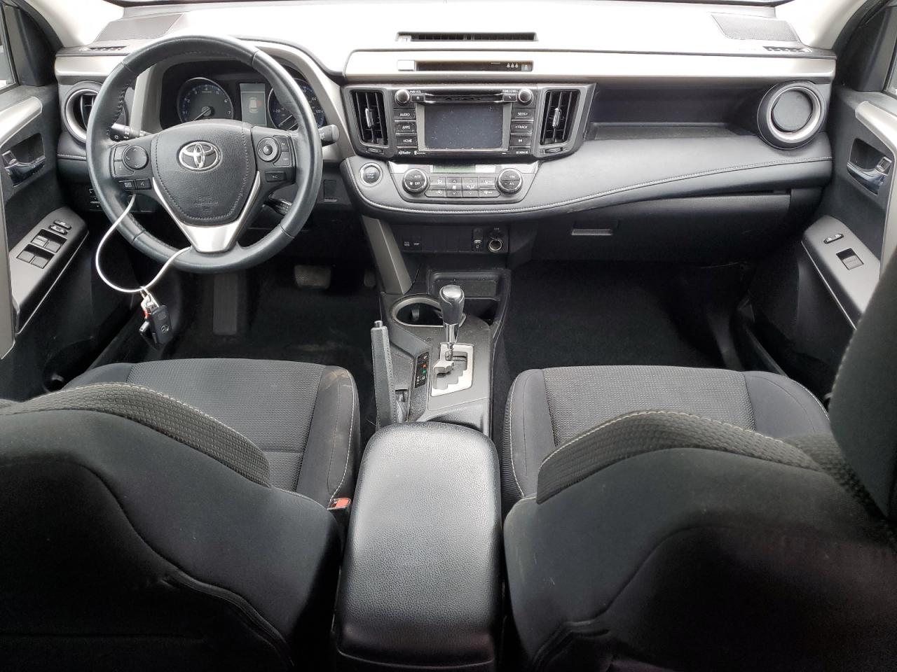 2T3RFREV4HW684802 2017 Toyota Rav4 Xle