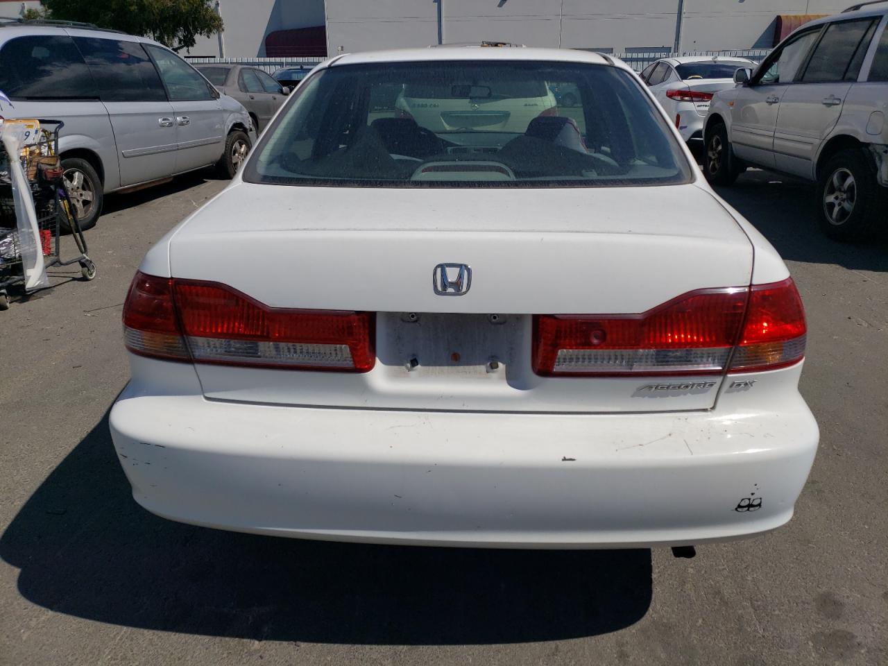 JHMCF86431C000125 2001 Honda Accord Dx