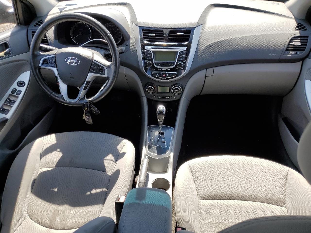 KMHCU4AEXDU297291 2013 Hyundai Accent Gls