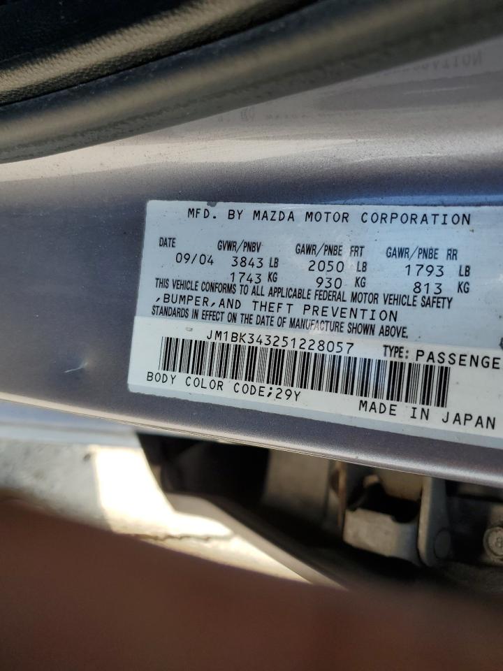 JM1BK343251228057 2005 Mazda 3 Hatchback