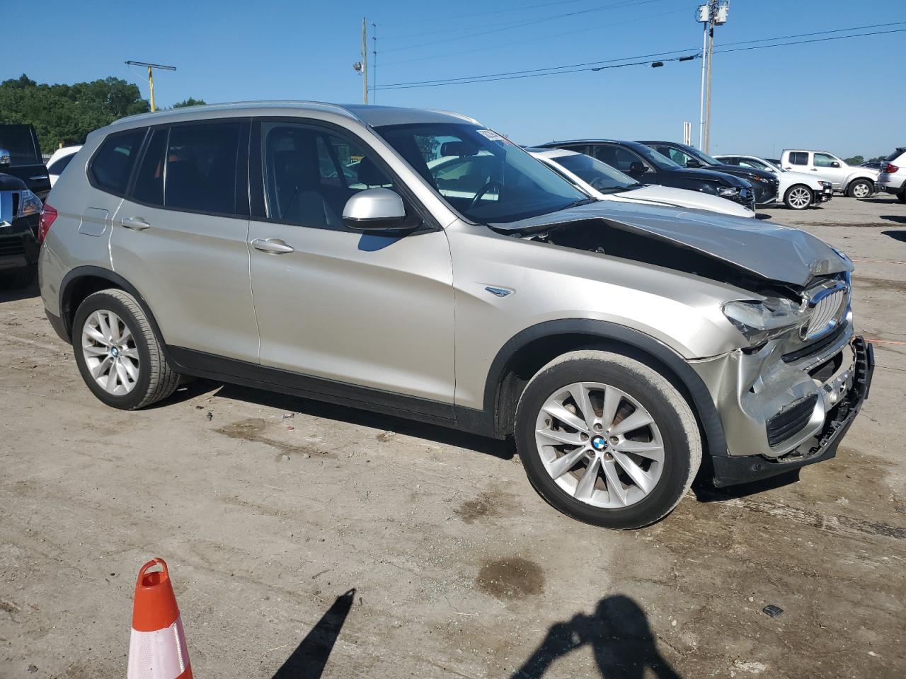 2015 BMW X3 xDrive28I vin: 5UXWX9C54F0D57774