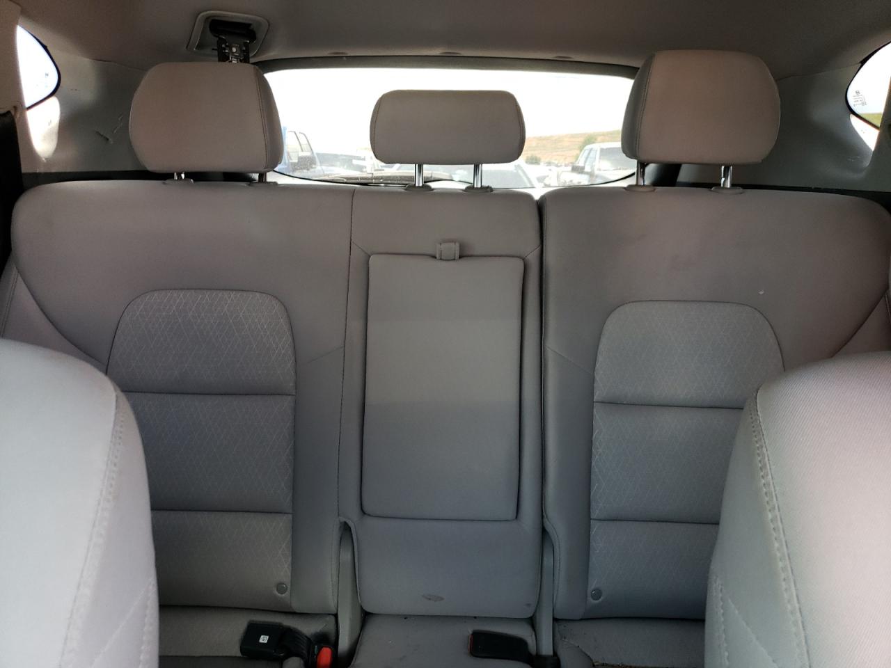 KM8J3CA48JU764943 2018 Hyundai Tucson Sel