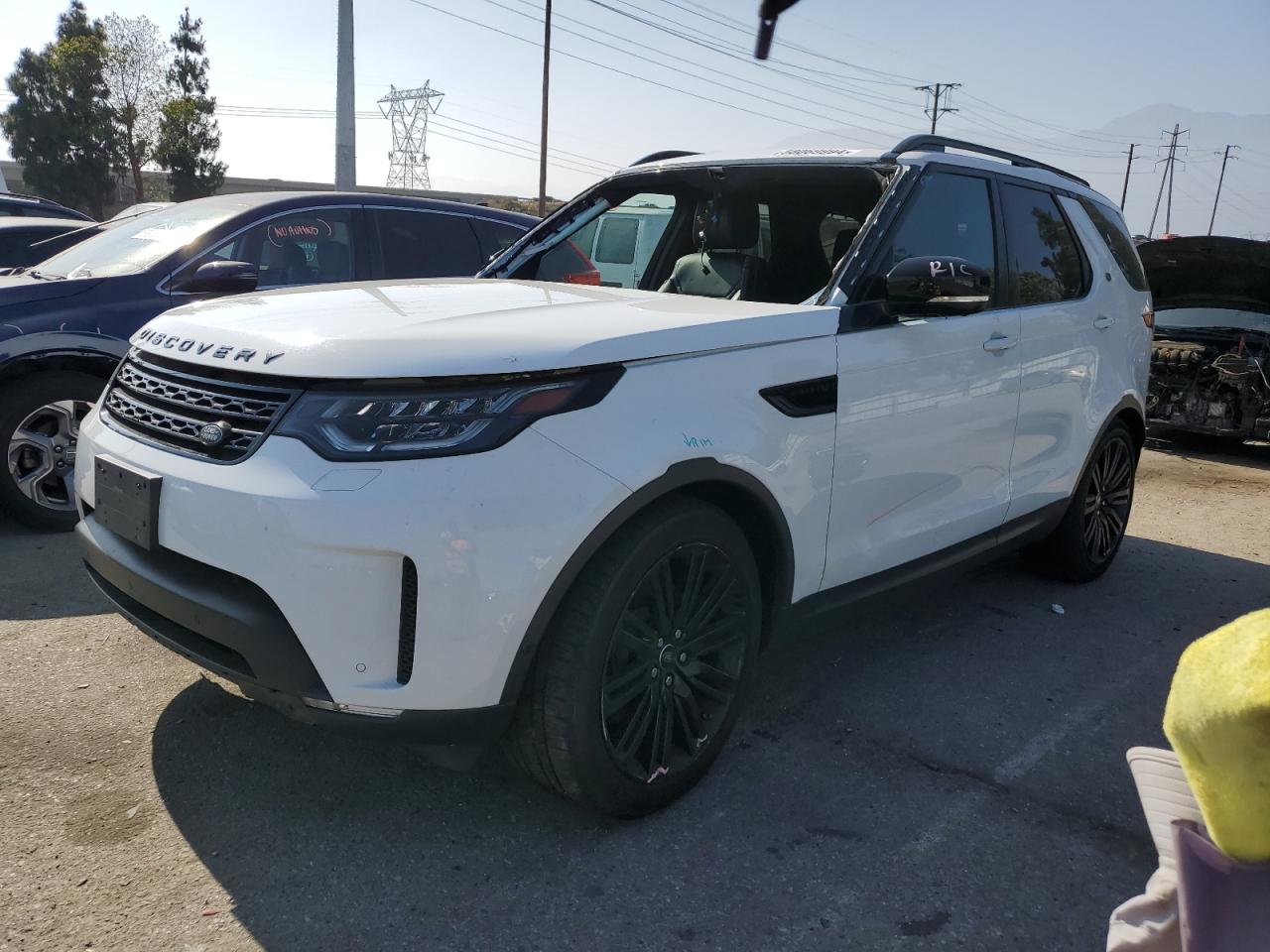 SALRRBBK5HA039740 2017 Land Rover Discovery Hse