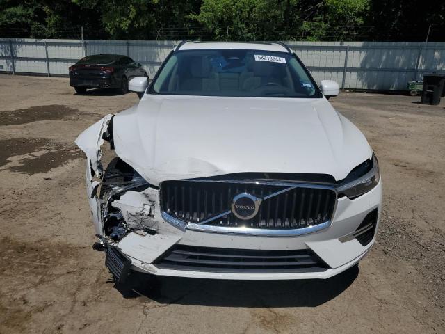 VIN YV4L12DKXN1946753 2022 Volvo XC60, B5 Momentum no.5