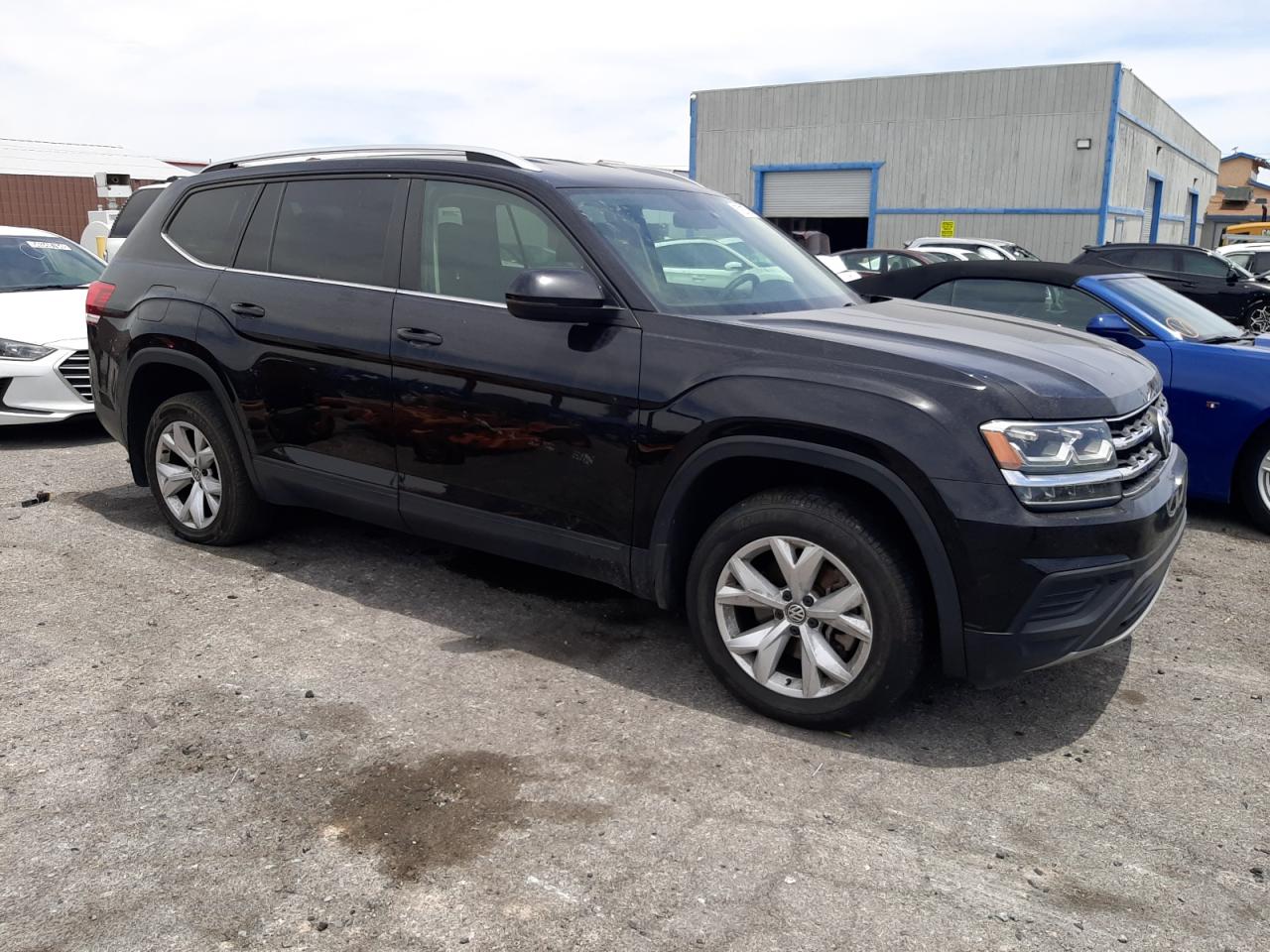 2018 Volkswagen Atlas S vin: 1V2AP2CA6JC599047