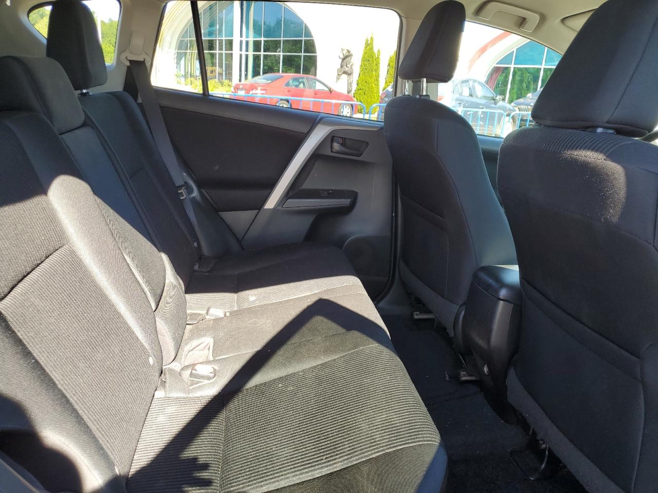 2T3BFREVXHW552449 2017 Toyota Rav4 Le