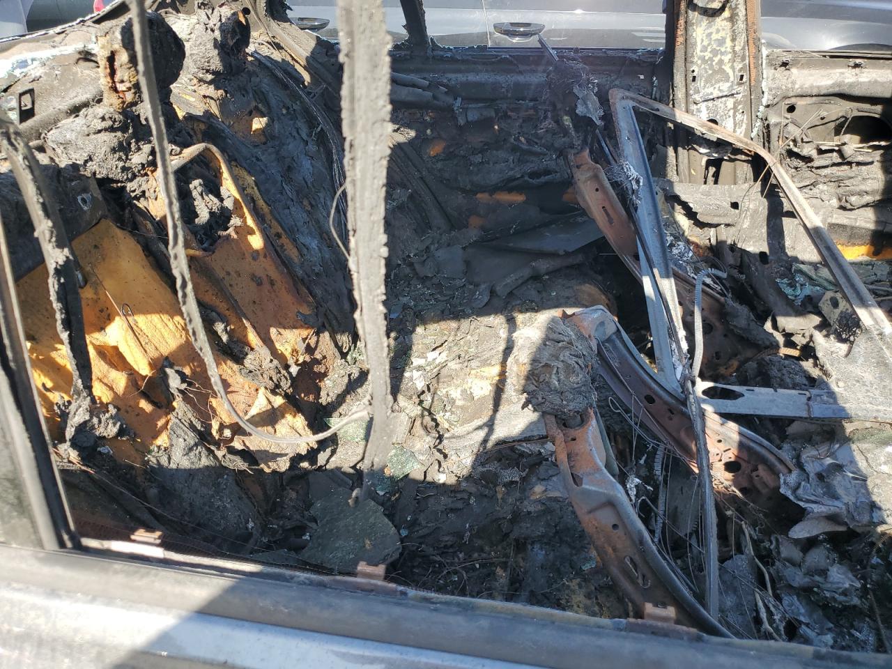 WBA8A3C56GK690017 2016 BMW 320 Xi