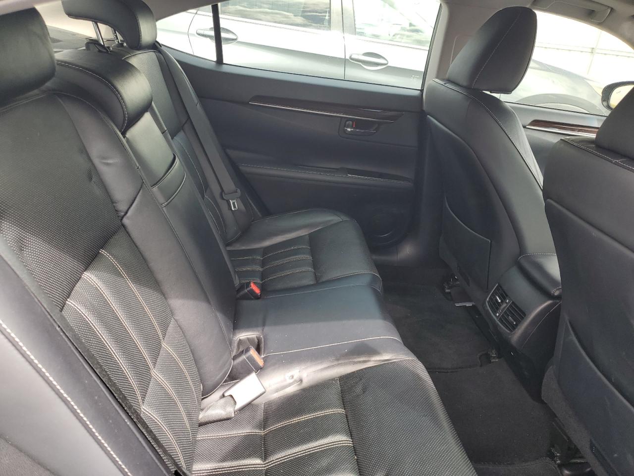 JTHBK1GGXH2256401 2017 Lexus Es 350