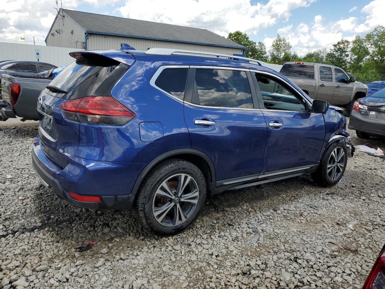 Lot #2996437385 2018 NISSAN ROGUE S