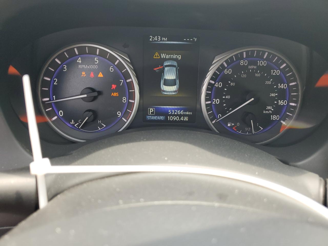 JN1EV7AR7HM839082 2017 Infiniti Q50 Premium