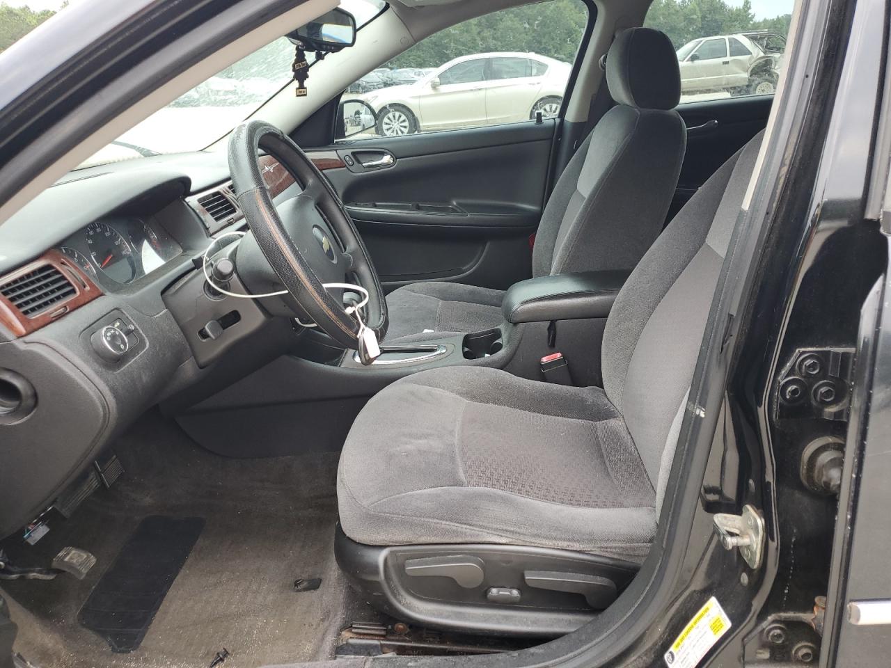 2G1WT58NX81358293 2008 Chevrolet Impala Lt