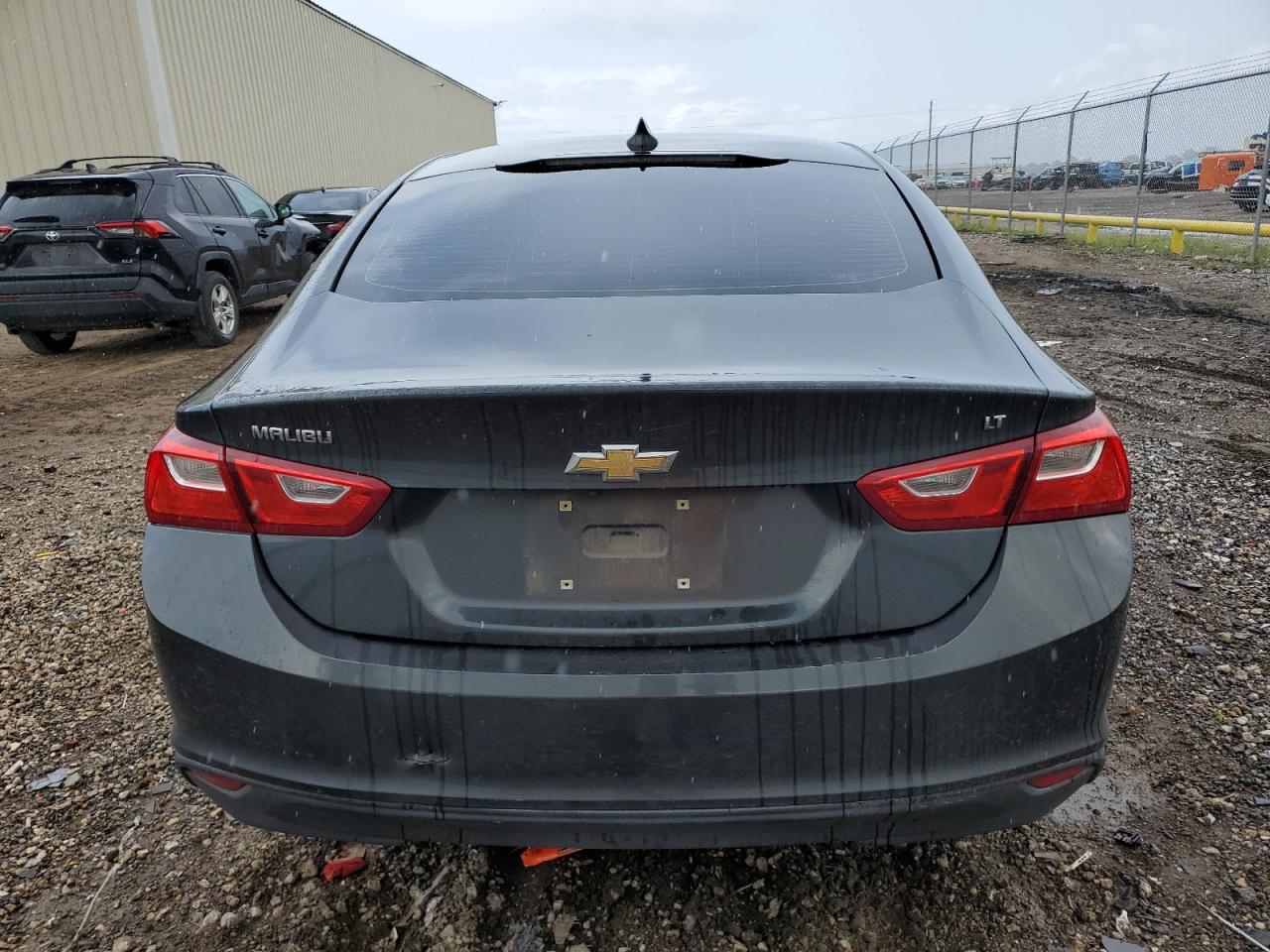 1G1ZE5ST6HF165680 2017 Chevrolet Malibu Lt