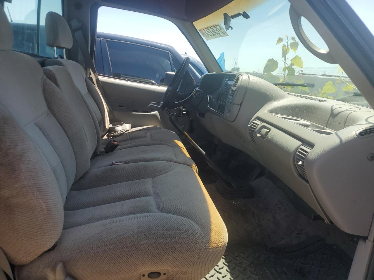 1GCEC14M3TZ140592 1996 Chevrolet Gmt-400 C1500