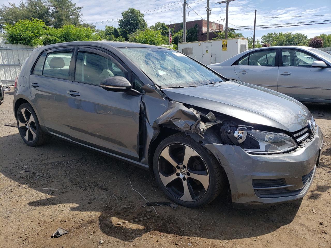 3VW217AU2GM043453 2016 Volkswagen Golf S/Se