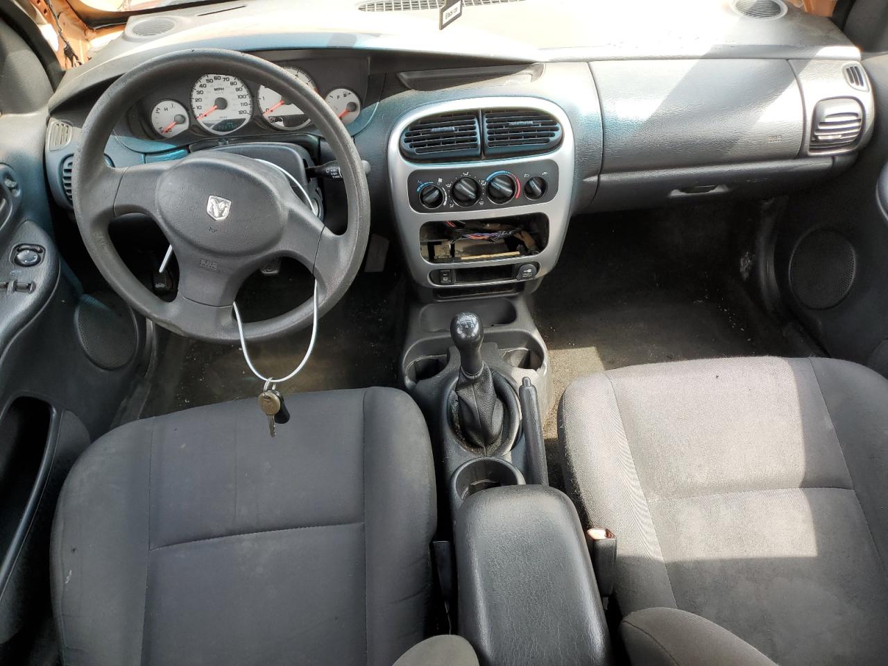 1B3ES56C35D154038 2005 Dodge Neon Sxt