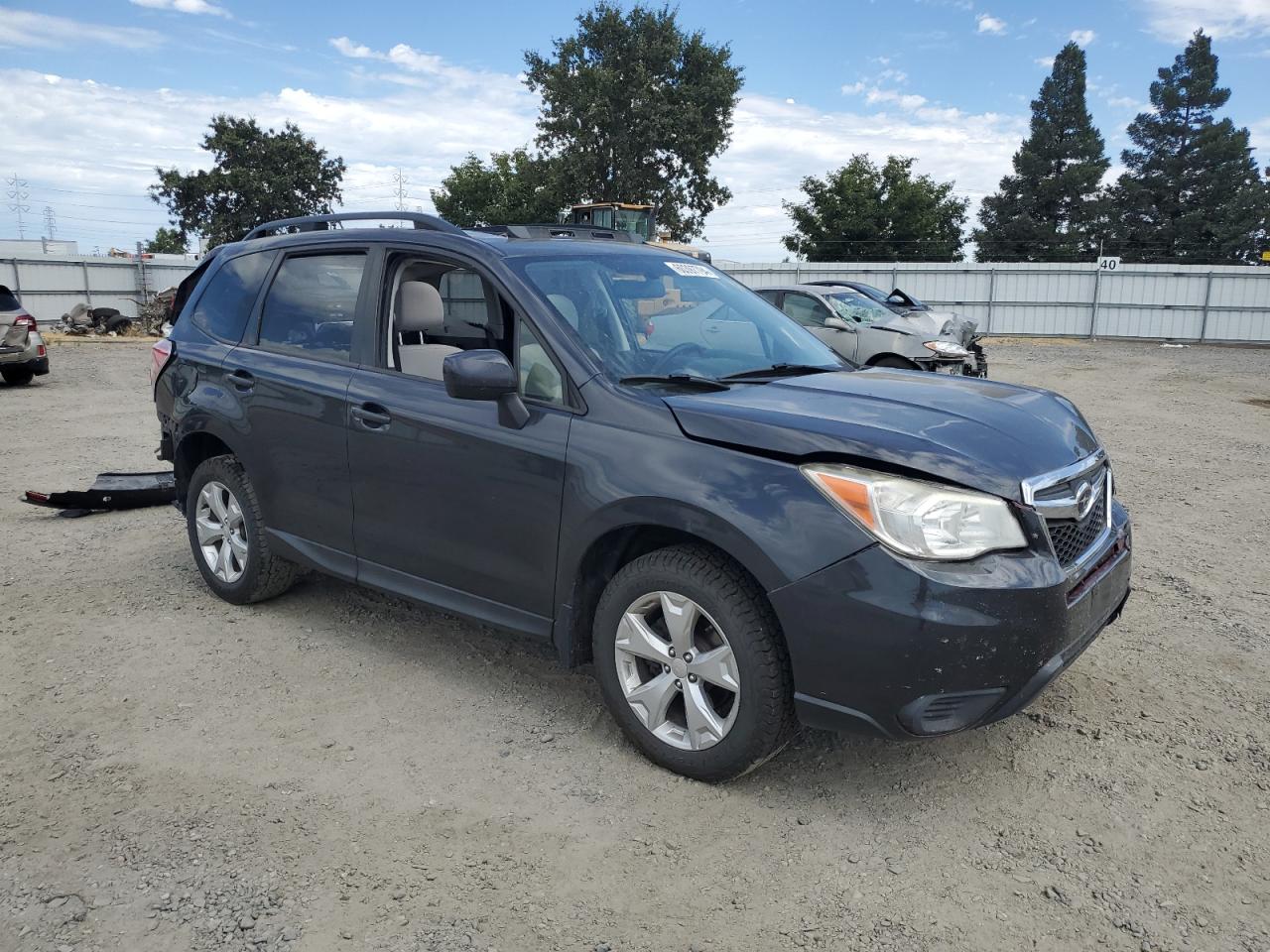 2014 Subaru Forester 2.5I Premium vin: JF2SJAEC4EH430932